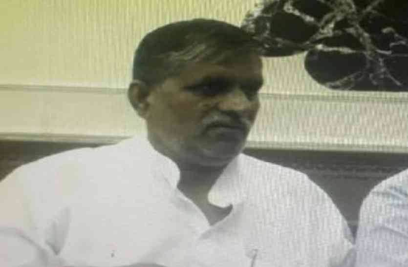 Ram Nihor Yadav BJP ने झूठ और फरेब के बल पर हासिल की सत्ता, अब बदले की भावना से हो रहा काम रामनिहोर यादव