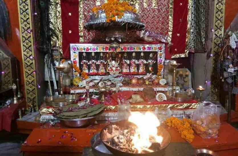 Jaisalmer patrika Jaislamer Video- जैसलमेर के देवीय मंदिरों में चतुर्दशी को हुए कार्यक्रम, देखिए वीडिओ