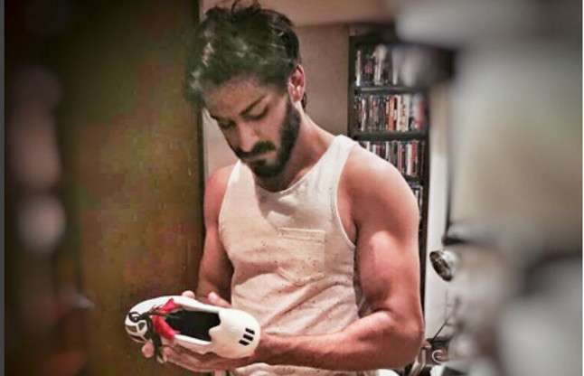 harshvardhan kapoor body