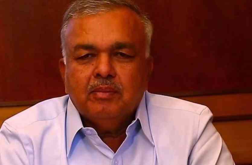 Ramalinga Reddy बार और शराब दुकानें समय पर बंद हों: रेड्डी