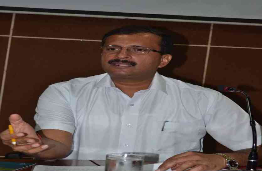 कमिश्नर वर्ल्ड तकनीकी से होगा PM के संसदीय क्षेत्र में विकास कार्य