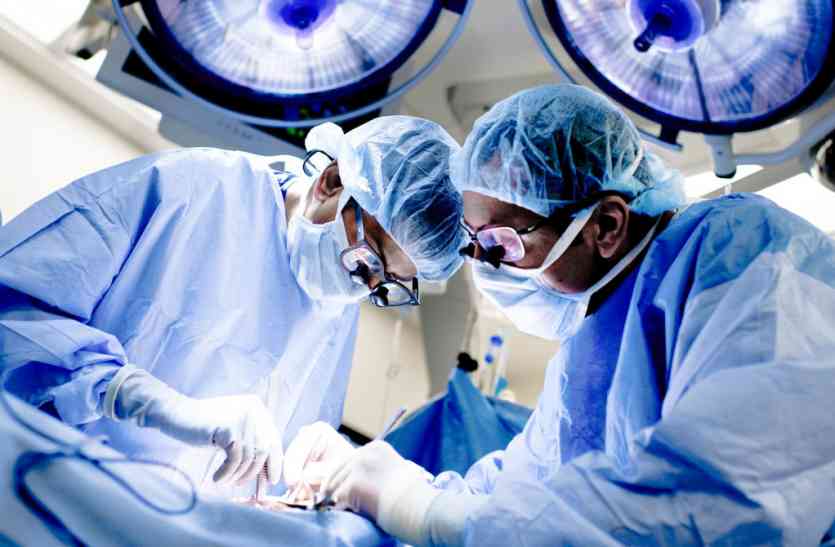 kidney racket गंगोत्री चैरिटेबल अस्पताल में अंर्तराष्ट्रीय स्तर पर चल रही किडनी की स्मगलिंग