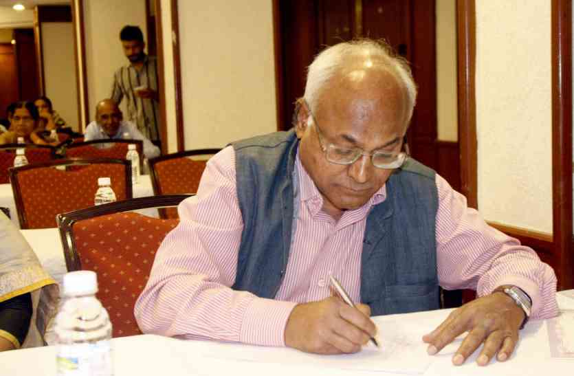 Kancha Ilaiah आर्य समाज पर किताब लिखने पर विचारक कांचा इलैया को मिली जीभ काटने की धमकी