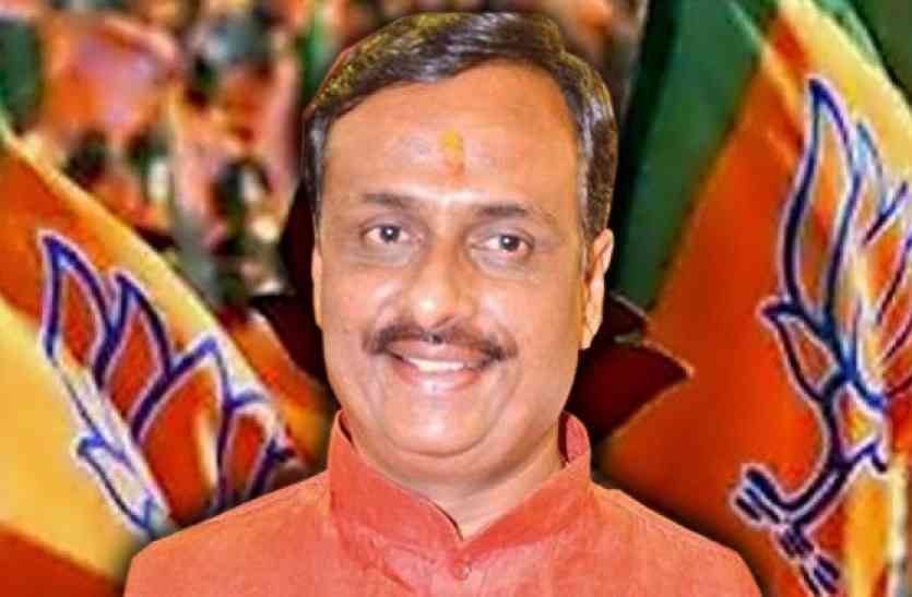 deputy CM dinesh sharma जौनपुर जिले में पांच घंटे से अधिक समय तक रहेंगे डिप्टी सीएम