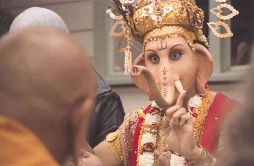 lord ganesha ऑस्ट्रेलियन कंपनी ने भगवान गणेश को बताया मांसाहारी, भारत ने जताया विरोध