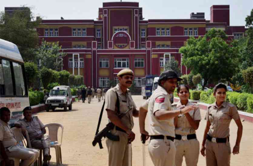 Ryan School रेयान स्कूल के आॅनर्स पर सेबी का शिंकजा, फर्जी कंपनी बनाकर कर डाली करोड़ों की कमाई