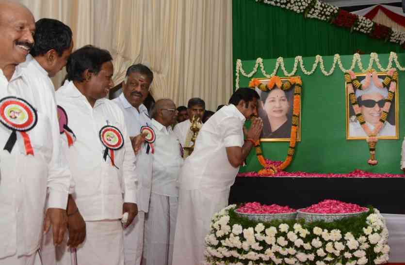 Deputy Chief Minister. Panierselvam शशिकला बर्खास्त, महासचिव पद जयललिता को समर्पित