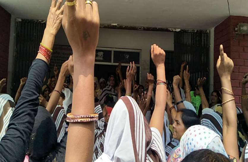 news खुद का काम भी दूसरे पर लाद रहे ‘जिम्मेदार’