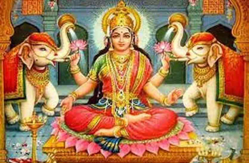 diwali 2017 dates, diwali puja vidhi shubh muhurt in hindi, 2017 diwali date, diwali date, diwali in 2017, dussehra 2017, lakshmi puja, lakshmi puja vidhi, lakshmi mantra, diwali 2017, durga puja, chhath puja 2017, diwali date 2017, durga puja 2017, diwali,diwali 2017,diwali 2017 dates diwali 2017 puja vidhi muhurt ऐसे करें माता लक्ष्मी का पूजन, जानें पूजा विधि, मुहूर्त और तारिख