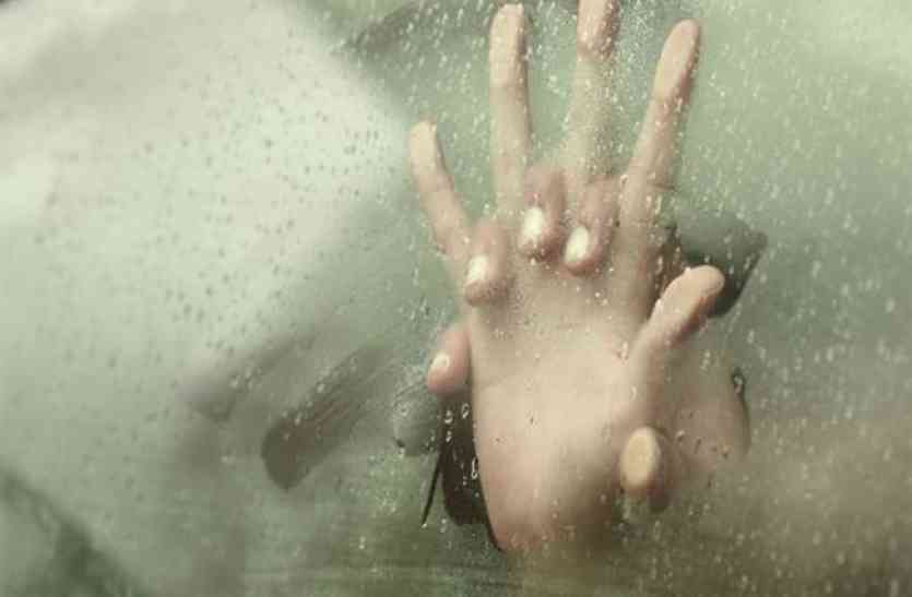 Etawah Crime इटावा में छात्रा को अगवाकर चलती कार में सामूहिक दुष्कर्म