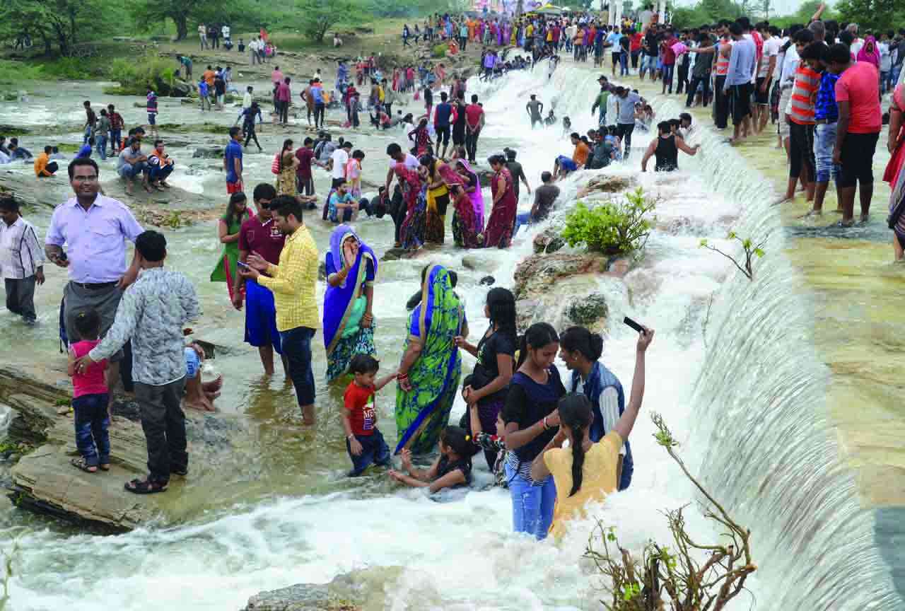 Bandiyanala, overflow rajsamand lake, rajsamand lake overflow, rajsamand lake, Rajsamand Hindi news, Rajsamand Lake, Latest hindi news rajsamand, Rajsamand