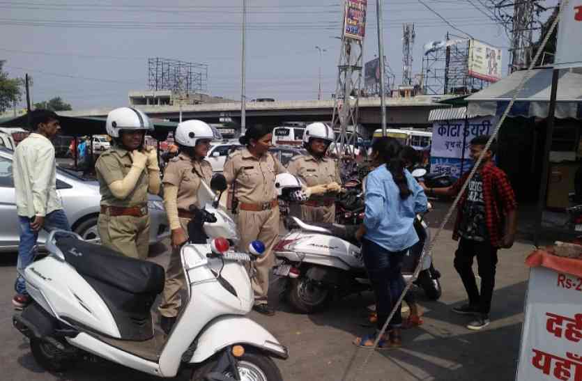 Women Police Petroling, Sigma Petroling Kota, Kota Police, Crime Against Women, Rajasthan Patrika, Kota Patrika, Patrika News, Kota News मनचलों की नकेल कस रही महिला पुलिस की सिग्मा