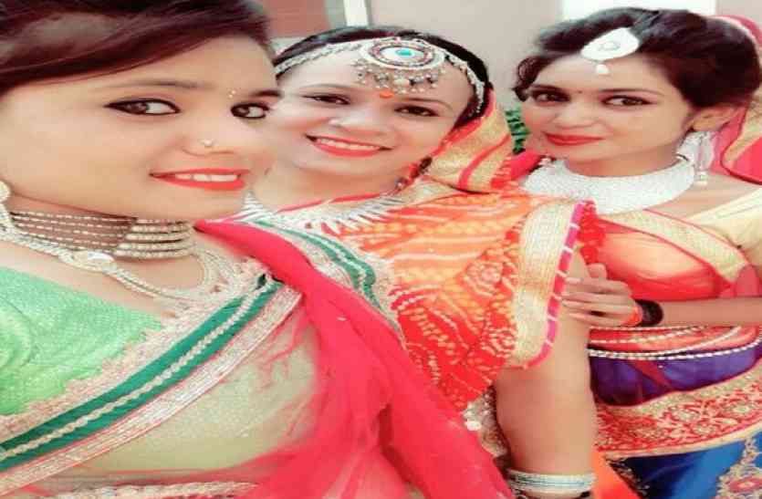 patrika गरबा के साथ खुद का प्रजेंटेशन कुछ हट के