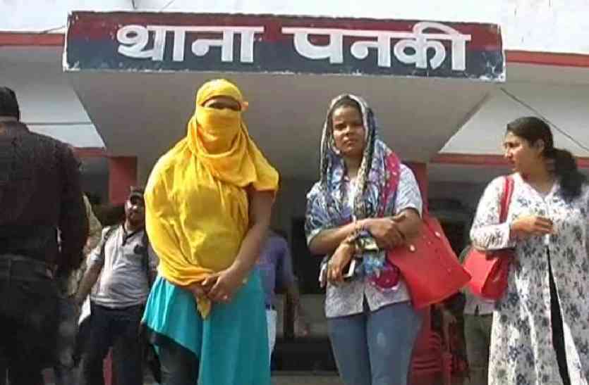 eveteasing with minor girl सीएम योगी के दावों की खुली पोल, सपा के बाहुबलियों का कायम है खौफ