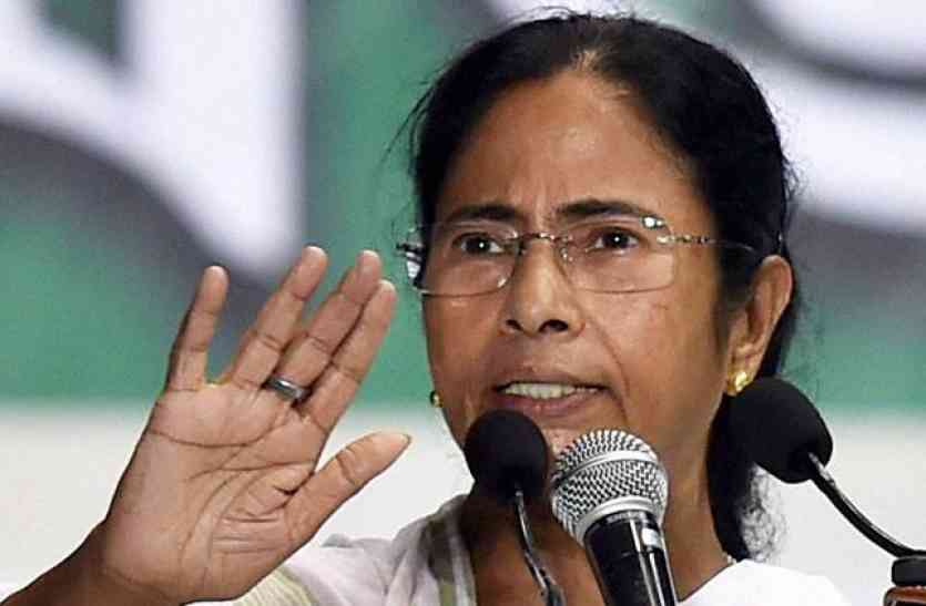mamta banarjee, duga pooja, rss, vhp विजयादशमी पर RSS कोे ममता की खुली चुनौती, आग से मत खेलो
