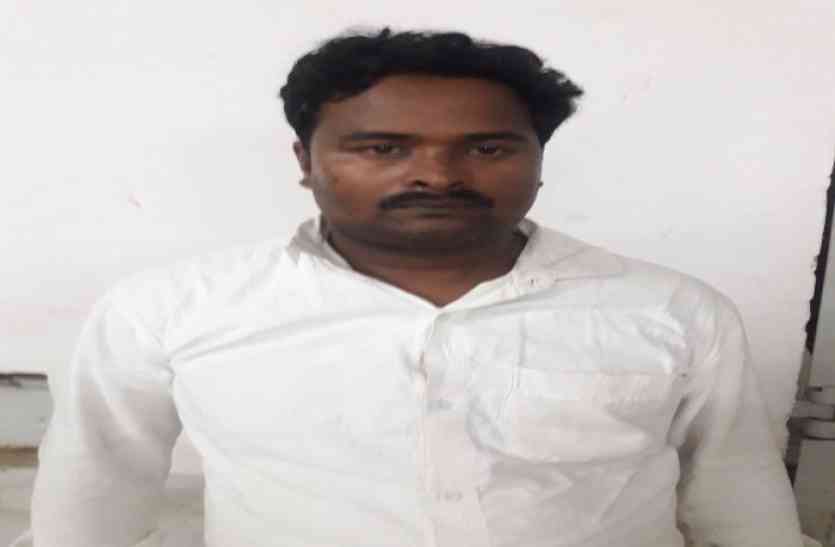 crime फर्जी कंपनी बनाकर करोड़ों का टैक्स चोरी करने वाला फरार आइल कारोबारी बनारस में पकड़ाया
