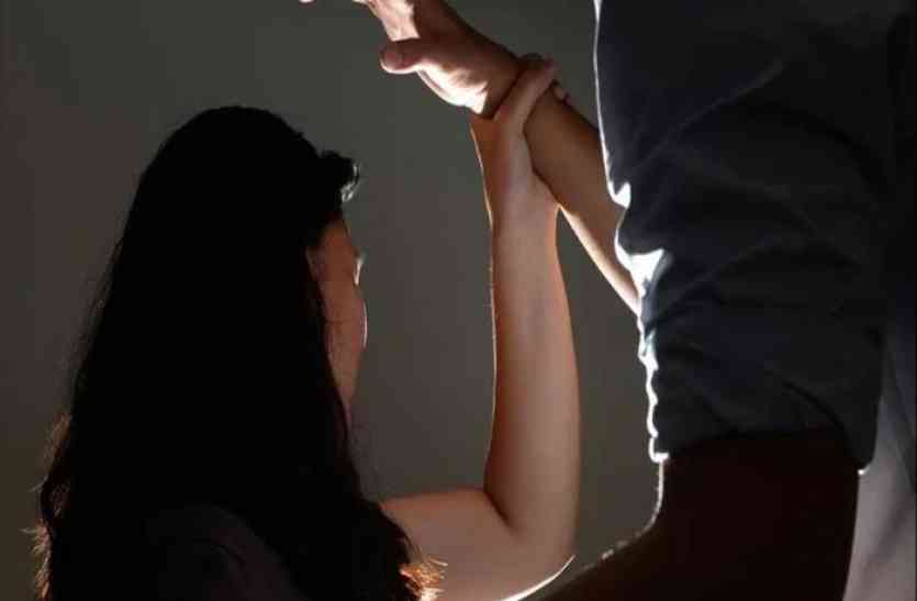 rape जब हैवानियत में सफल नहीं हुआ तो किशोरी को जमकर पीटा
