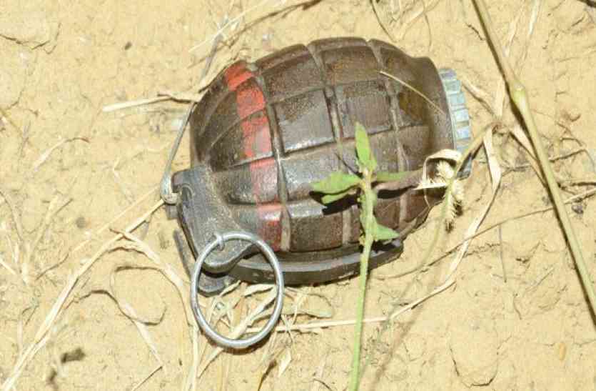 grenade found sikar सीकर: इस गांव में मिला ग्रेनेड सन् 1959 में बनाया गया था, पुलिस को शक है पूर्व सैनिकों पर...