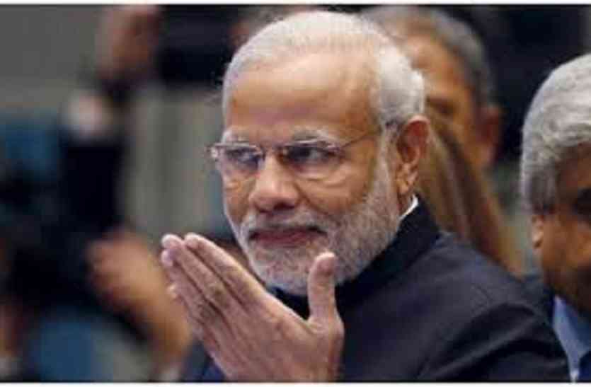 PM Narendra Modi पीएम नरेन्द्र मोदी एक साथ देंगे गुजरात व काशी को गिफ्ट