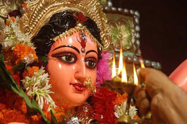 dashara 2018 date and ravan puja यहां होती है रावण की आराधना, नवरात्रि में जलती है ज्योत