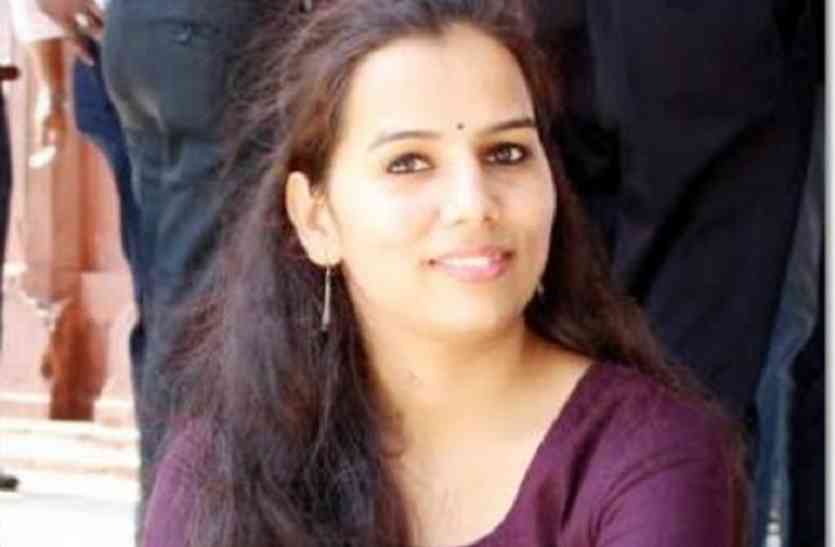 harshita rai आजमगढ़ की बेटी ने भारतीय सांख्यिकी सेवा परीक्षा 2017(आईएसएस ) में किया टॉप