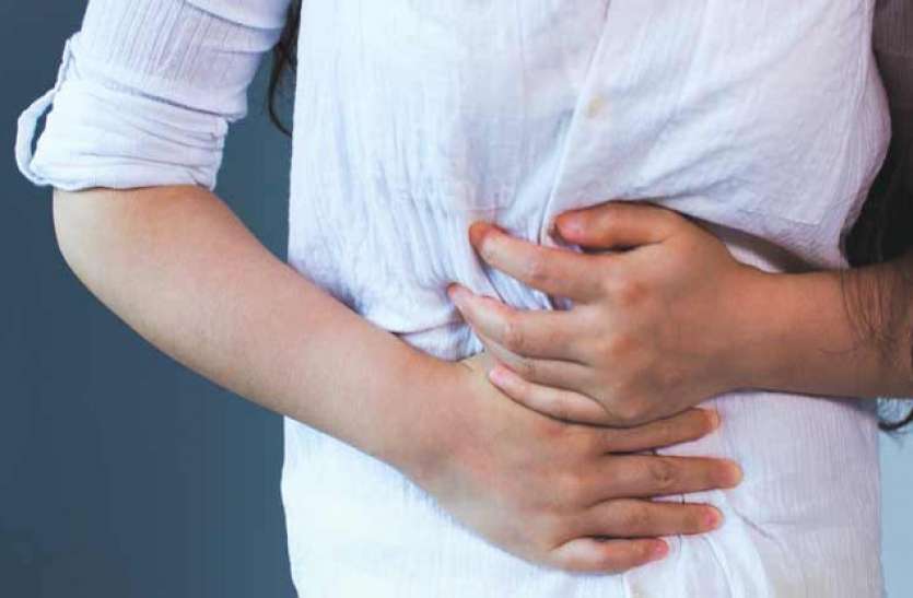 kidney , stone, urine दोनों किडनी में खराबी आने पर ही गड़बड़ाता है यूरिया और क्रेटनीन का लेवल