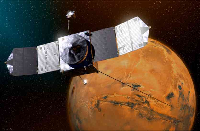 Phobos NASA के मंगल ओडिसी ने फोबोस की पहली तस्वीर ली