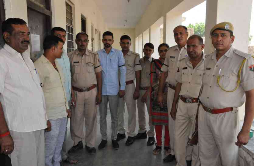 police men Video : पुलिसकर्मियों ने किया मैस का बहिष्कार, वेतन कटौती के निर्णय का विरोध