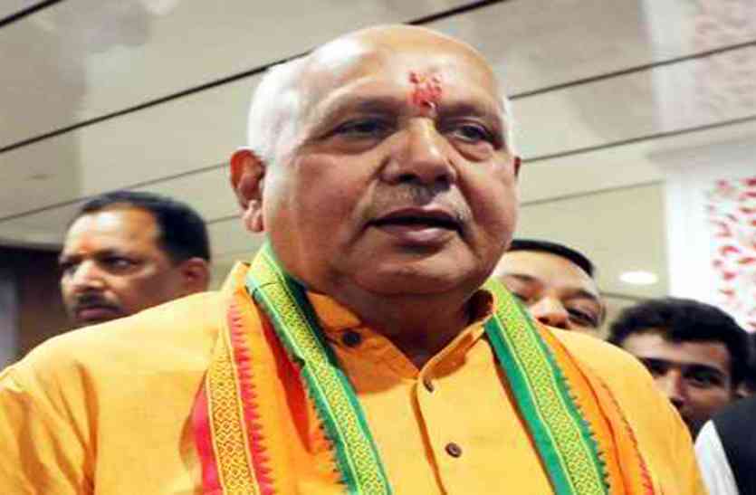 Agriculture Minister Surya Pratap Shahi यूपी के बाद ही महाराष्ट्र और पंजाब में माफ हुआ किसानों का कर्ज: सूर्य प्रताप शाही