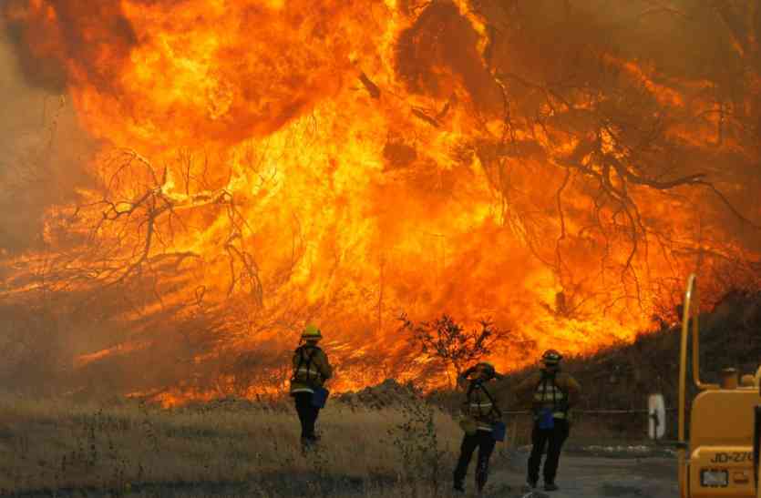 california fire, california fire 11 death कैलिफोर्निया के जंगलों में अब तक की भीषण आग, 11 की मौत, 100 से ज्यादा लोग लापता