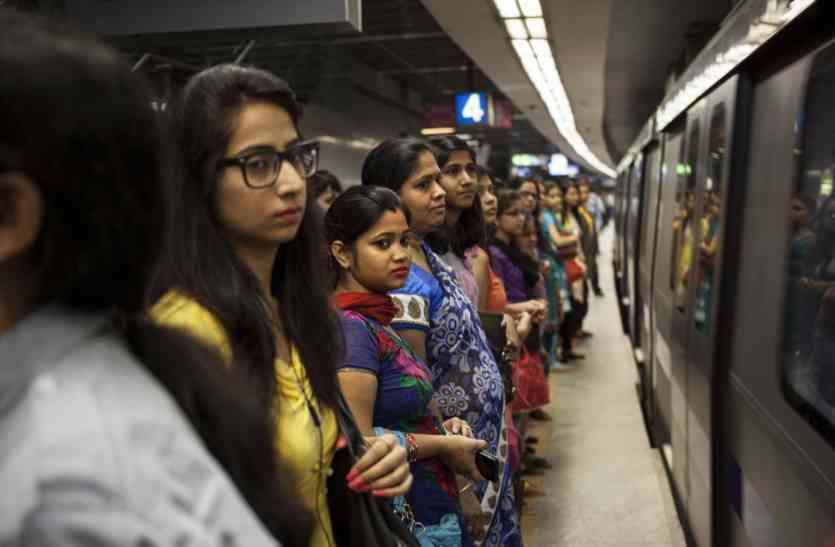 Delhi Metro महंगा हुआ दिल्ली मेट्रो का सफर, 5 माह में फिर बढ़ाया गया किराया