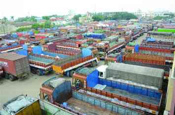 Truck strike was deserted by the highway! Truck strike was deserted by the highway!