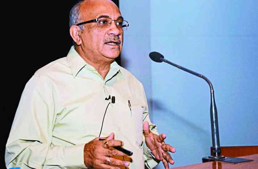 dr ganguli image बाज की पकड़ से इंस्पायर्ड डिवाइस यूज कर रही है अमरीकन एयरफोर्स