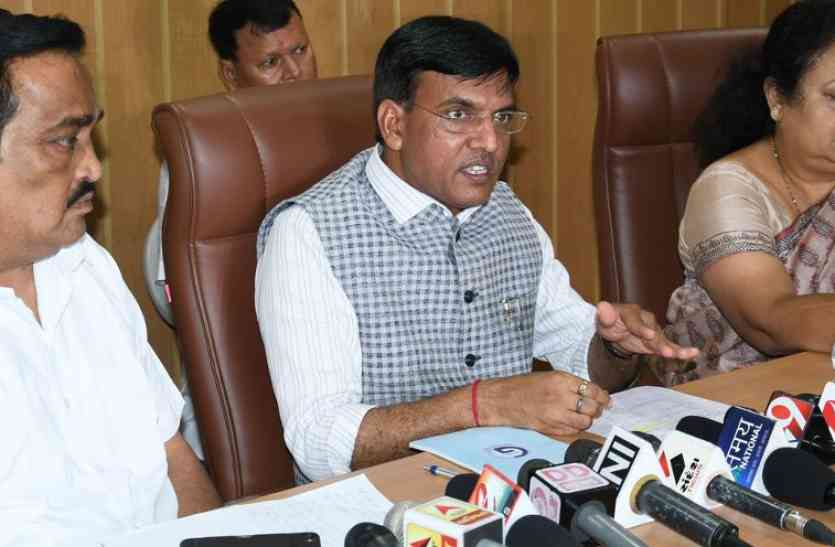 Center is committed to solving problems: Mandviya केन्द्र समस्याओं के हल के लिए कटिबद्ध : मांडविया