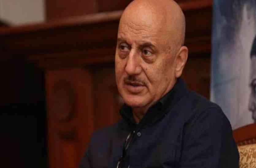 Anupam Kher FTII : छात्रों ने अनुपम खेर के सामने रखे 9 मुद्दे