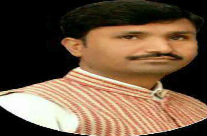 vhp leader विहिप नेता पर हमले से चढ़ा आगरा का सियासी पारा