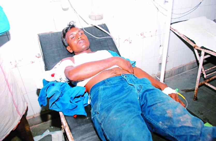 man injured फिल्मी स्टाईल में अकेले युवक को घेरकर मारी गोली,सामने आया महिला का नाम
