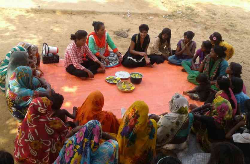 land not giving 150 lakh families to the government kno way सरकार 1.50 लाख परिवार को नहीं दे रही जमीन का मालिकाना हक, जानिए क्यों