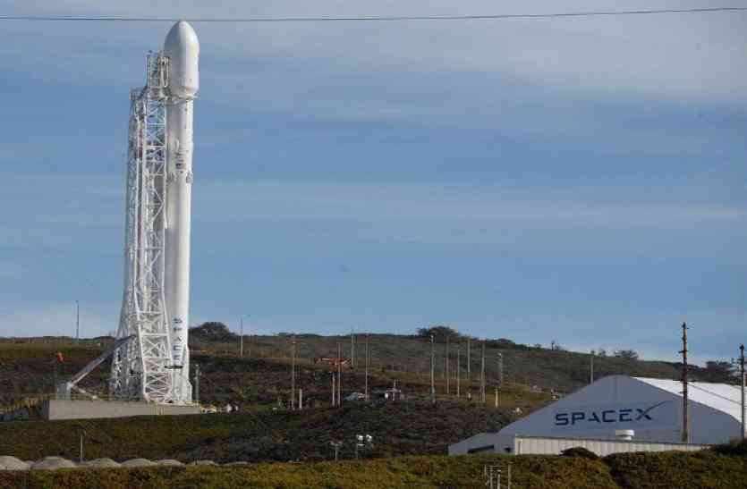 SpaceX स्पेसएक्स ने 3 बार इस्तेमाल रॉकेट से किया उपग्रह प्रक्षेपण