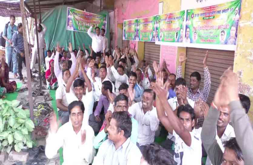 safai karmachari andolan दीपावली से पहले सफाई कर्मियों ने लिया बड़ा फैसला, बढ़ सकती हैं मुश्किलें
