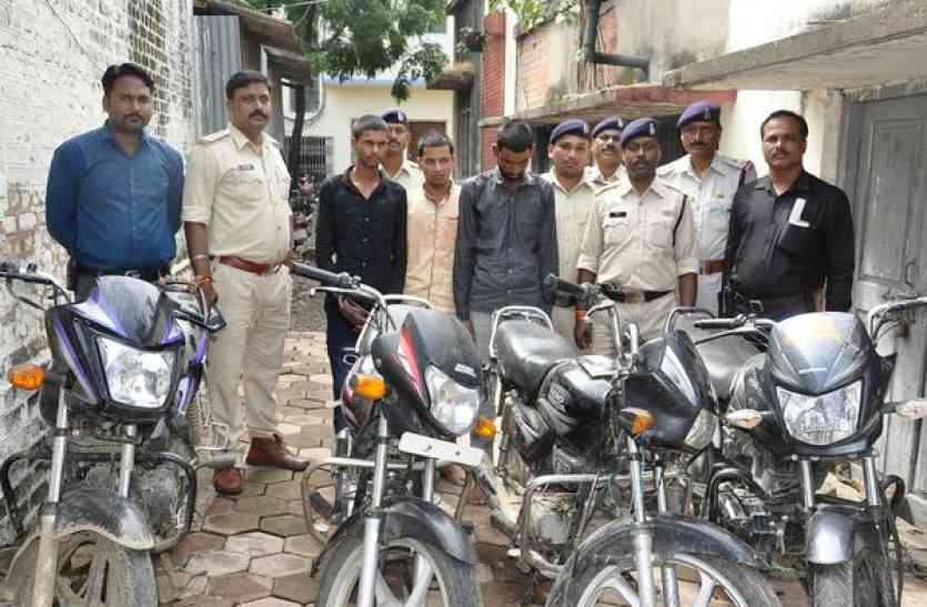 patrika चोरों के पास स्पेशल चाबी, हर गाड़ी का ताला खोल देती, ५ हजार में बेच देते गाड़ी