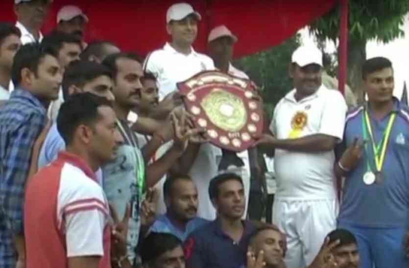 Kanpur Police पुलिस खेलकूद प्रतियोगिता में कानपुर ने बाजी मारी
