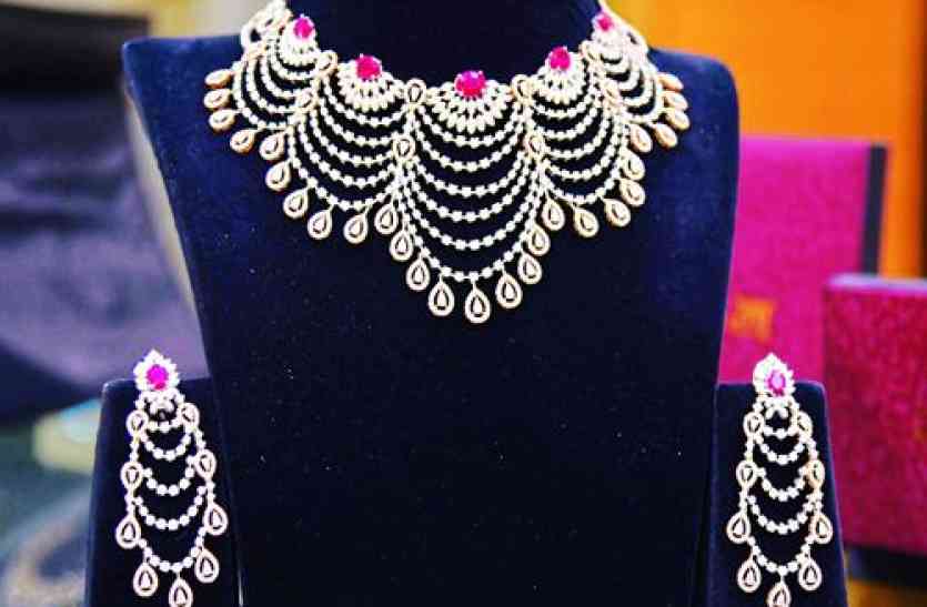 diamond jewellery तेजी से बढ़ रहा है डायमंड ज्वेलरी का मार्केट शेयर