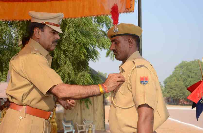 Rajasthan police Award Ceremony राजस्थान पुलिस में बेहतर कार्य पर मिला सेवा-चिन्ह