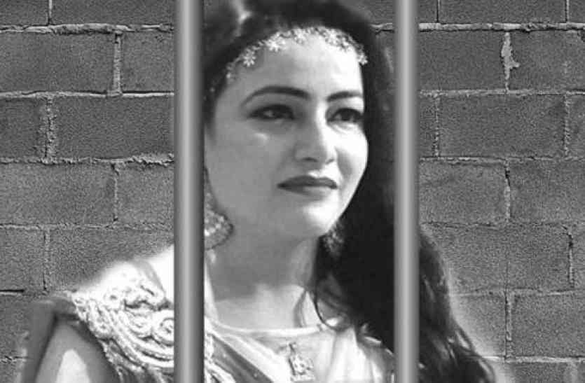 Honeypreet हैलीकाप्टर में चिकित्सा सहयोगी बनकर रोहतक गई थी हनीप्रीत