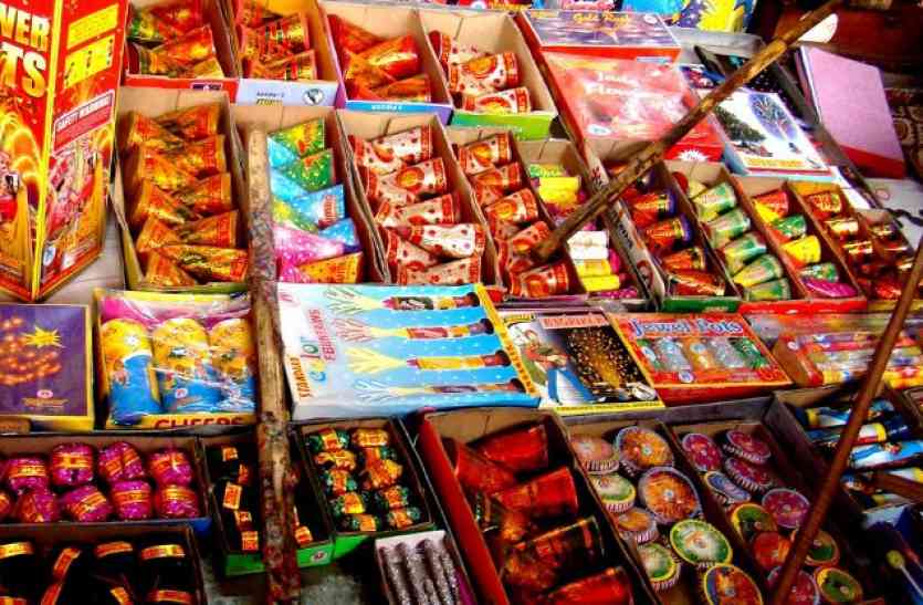 firecrackers हरियाणा व पंजाब में केवल तीन घंटे जलेंगे पटाखे