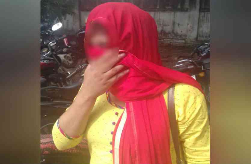 Love Sex Dhokha अस्पताल से शुरू प्रेम कहानी, नर्स हुई लव, सेक्स और धोखा की शिकार
