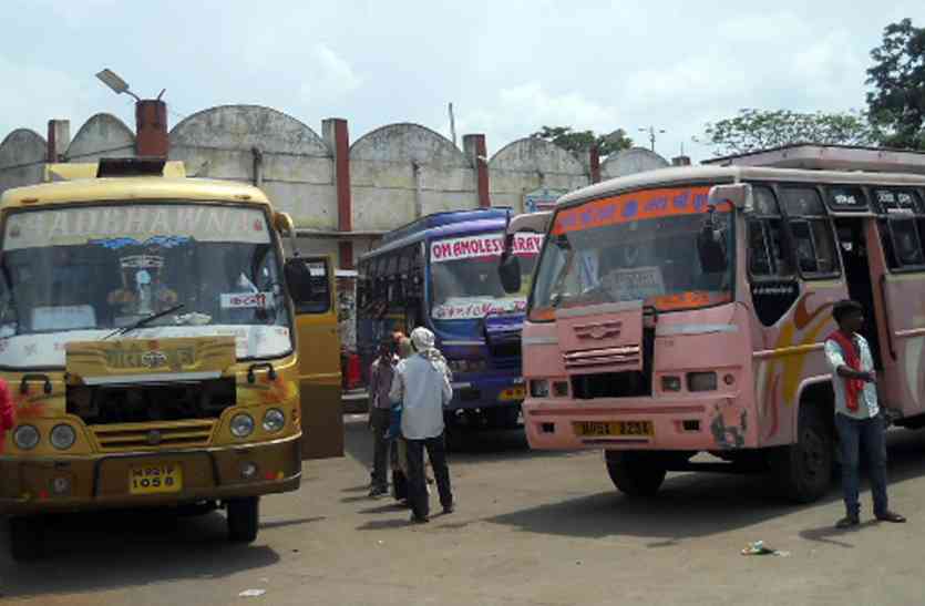 bus fitness बिना फिटनेस दौड़ रहीं यात्री बसें, यात्रियों की जान से खिलवाड़