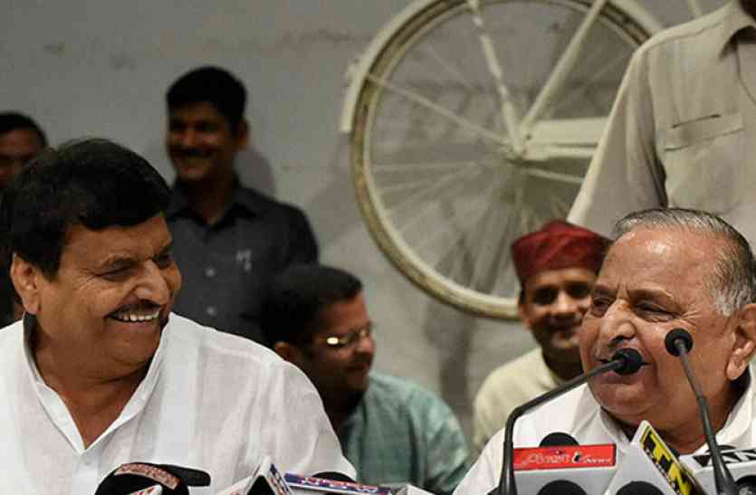 Shivpal Singh Yadav new role with Akhilesh Yadav in Samajwadi Party सपा में शिवपाल सिंह को फिर मिलेगी ये बड़ी भूमिका, मुलायम कराएंगे टीम अखिलेश में वापसी!