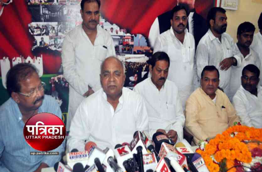 Balram Yadav अखिलेश का इशारा मिलते ही सपा के राष्ट्रीय महासचिव ने मोदी-योगी पर शुरू किये हमले